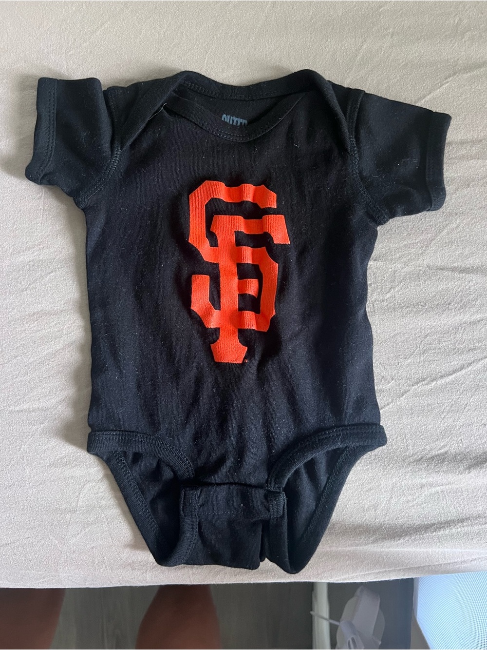 0-3 month onesies (variety of brands)